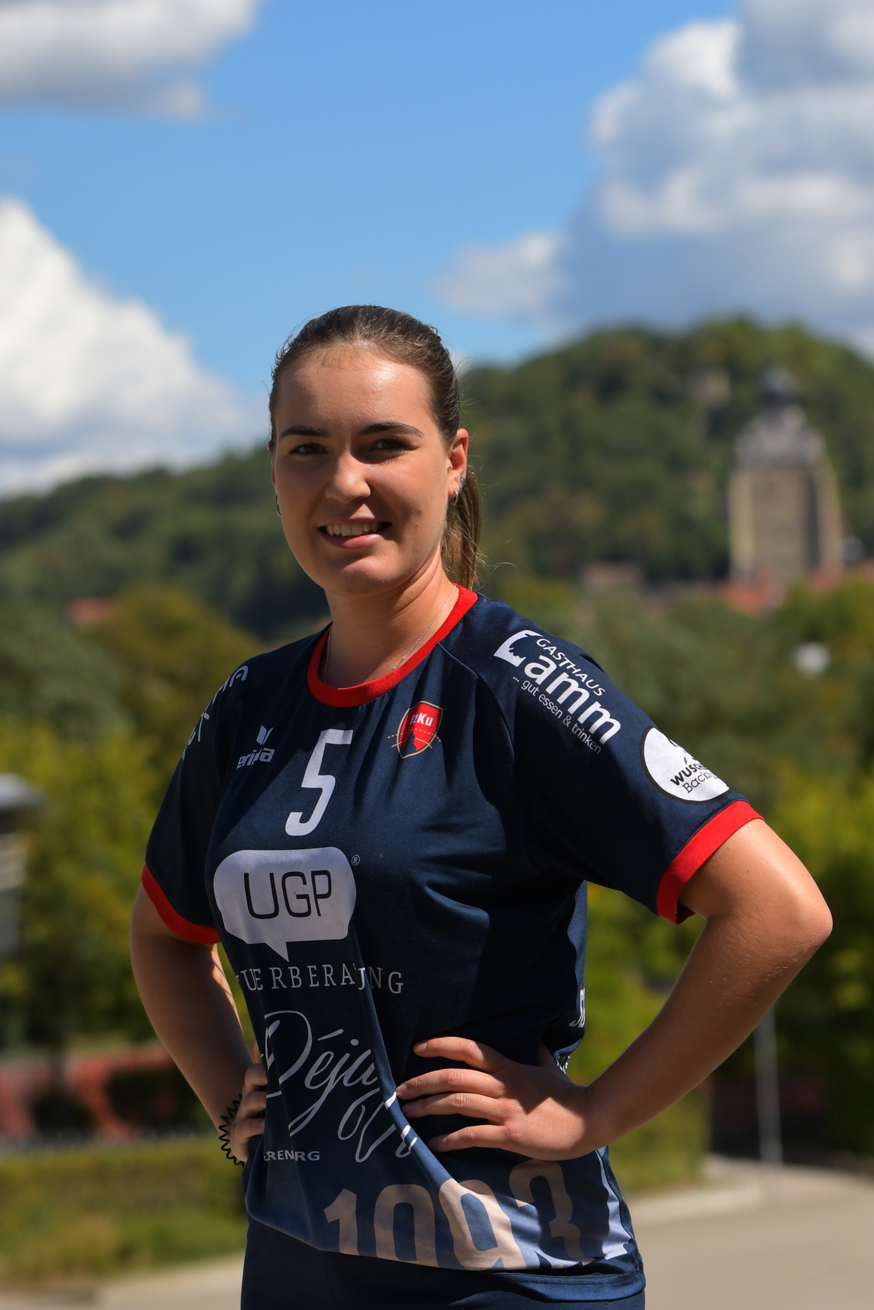 Lara Chmel